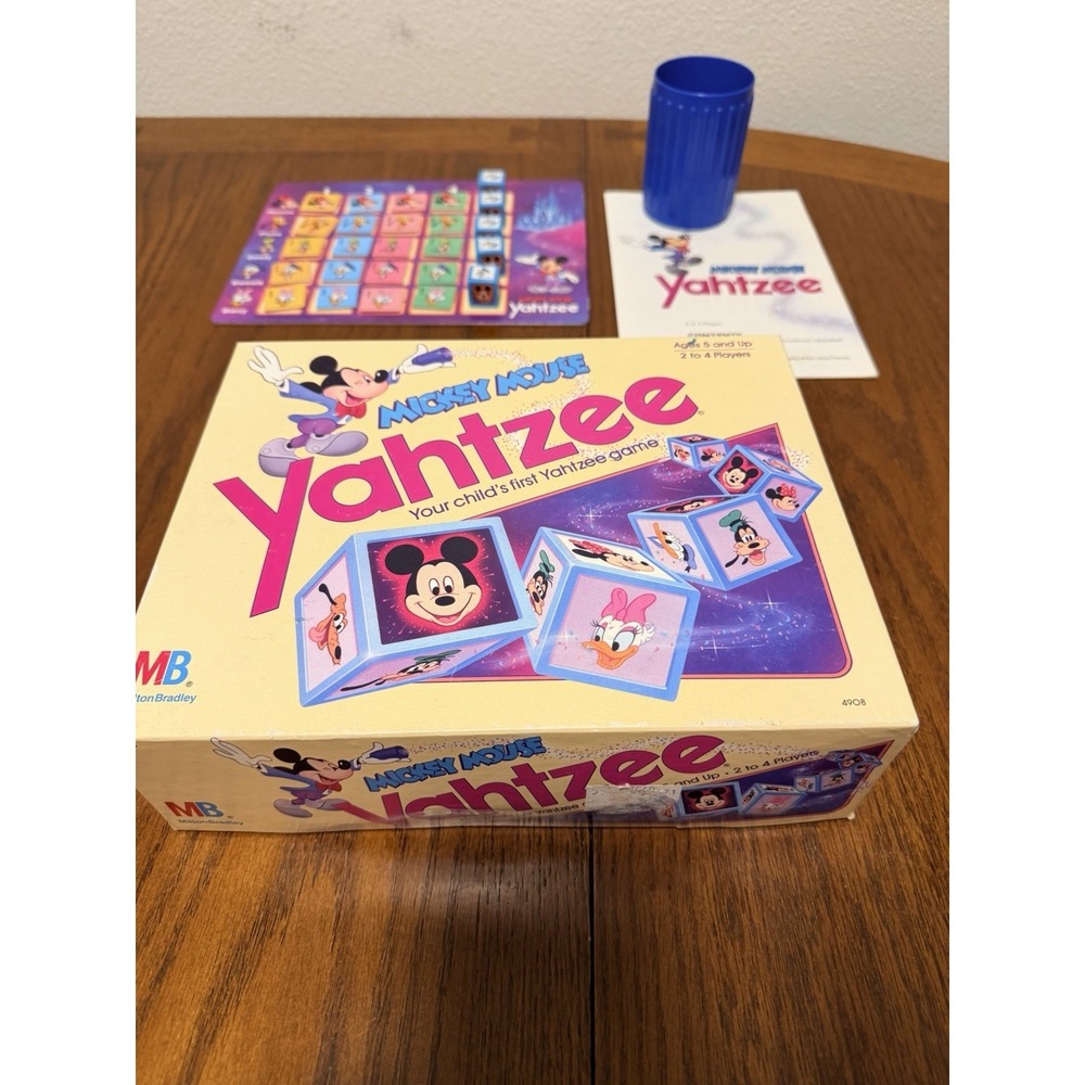 Mickey Mouse Vintage Yahtzee Game 1988 Milton Bradley Disney, COMPLETE! - Picture 4 of 5